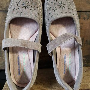 Skechers Women's Size 10 - Super Cute - Mauve - Worn Once